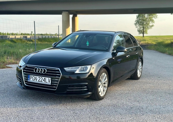 Audi A4 cena 64000 przebieg: 193661, rok produkcji 2016 z Drezdenko małe 301